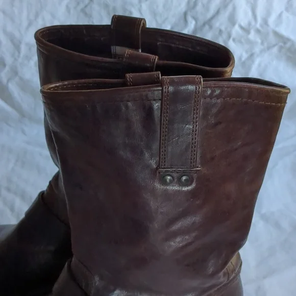 Frye boots Martina Engineer Short dark brown heeled Boot 8.5 - Picture 9 of 14